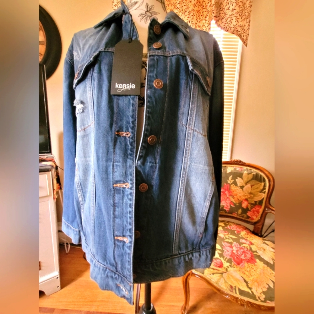 Kenise Jean jacket  sz L